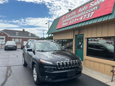 2016 Jeep Cherokee Latitude   - Photo 2 - Indianapolis, IN 46222