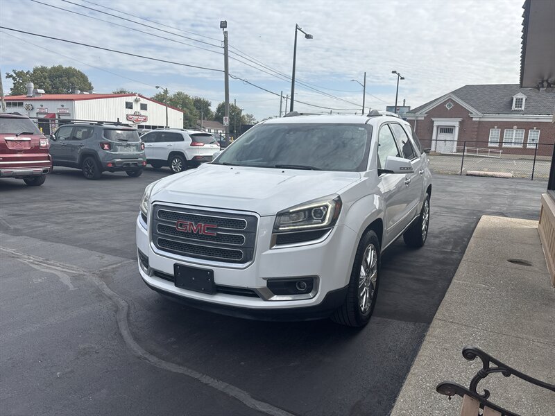 2017 GMC Acadia Limited - Photo 3 - Indianapolis, IN 46222