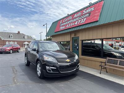 2016 Chevrolet Traverse LT   - Photo 2 - Indianapolis, IN 46222