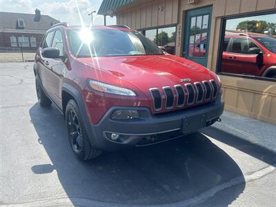 2017 Jeep Cherokee Trailhawk - Photo 2 - Indianapolis, IN 46222