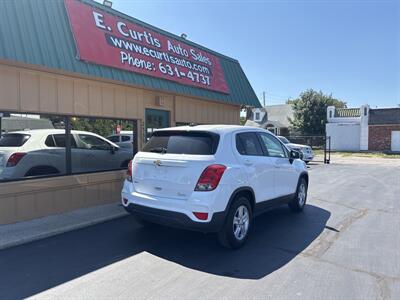 2019 Chevrolet Trax LS   - Photo 6 - Indianapolis, IN 46222