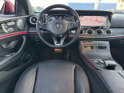 2018 Mercedes-Benz E 300 4MATIC   - Photo 11 - Inglewood, CA 90304