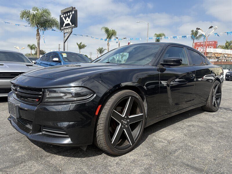 2018 Dodge Charger SXT   - Photo 1 - Long Beach, CA 90807