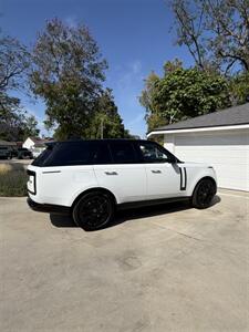 2023 Land Rover Range Rover P530 Autobiography   - Photo 2 - Long Beach, CA 90807