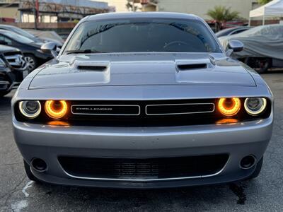 2015 Dodge Challenger SXT   - Photo 2 - Inglewood, CA 90304