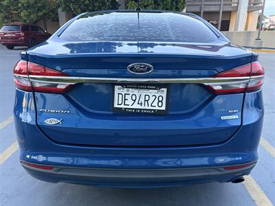 2018 Ford Fusion SE   - Photo 5 - Long Beach, CA 90807