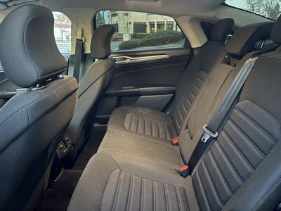2018 Ford Fusion SE   - Photo 10 - Long Beach, CA 90807