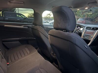 2018 Ford Fusion SE   - Photo 25 - Long Beach, CA 90807