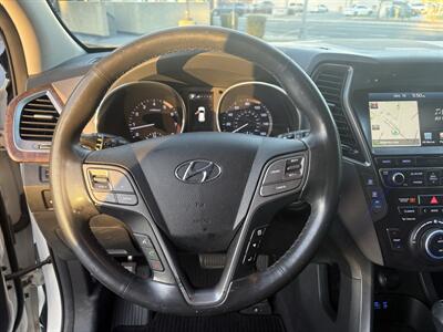 2017 Hyundai SANTA FE SE Ultimate - Photo 20 - Long Beach, CA 90807