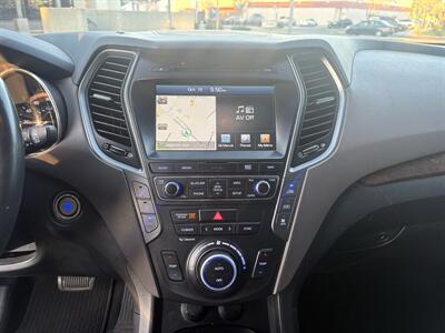 2017 Hyundai SANTA FE SE Ultimate - Photo 18 - Long Beach, CA 90807
