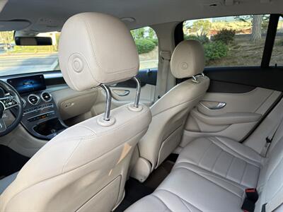 2020 Mercedes-Benz GLC GLC 300 - Photo 13 - Long Beach, CA 90807