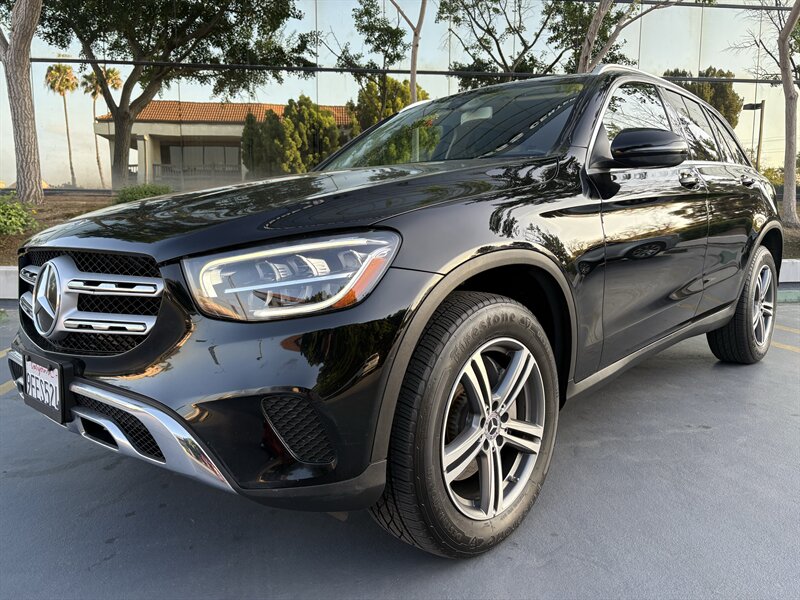 2020 Mercedes-Benz GLC GLC 300   - Photo 1 - Long Beach, CA 90807