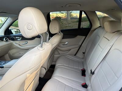 2020 Mercedes-Benz GLC GLC 300 - Photo 12 - Long Beach, CA 90807