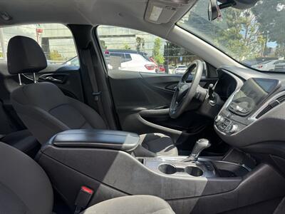2020 Chevrolet Malibu LT - Photo 15 - Long Beach, CA 90807