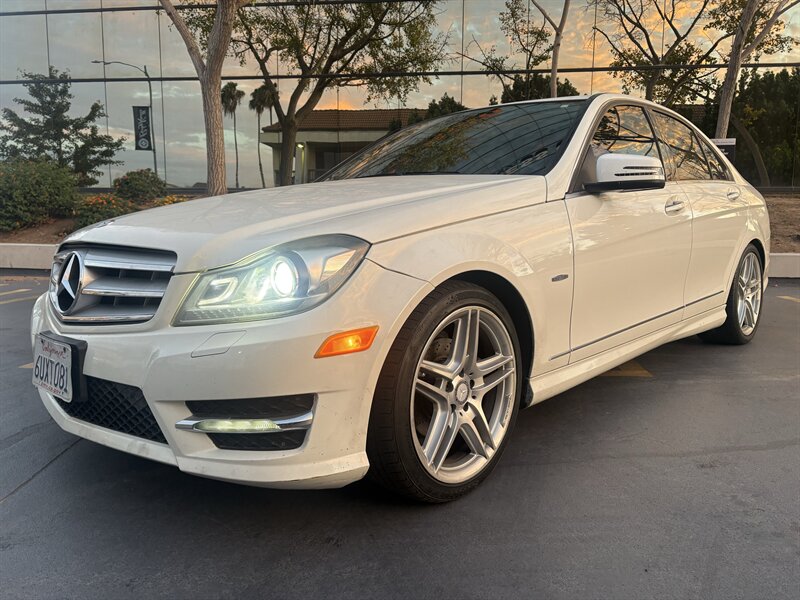 2012 Mercedes-Benz C 250 Luxury   - Photo 1 - Long Beach, CA 90807