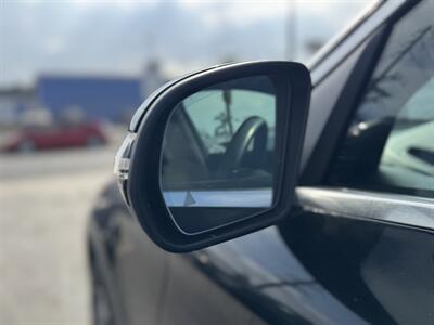 2020 Mercedes-Benz GLC GLC 300 4MATIC   - Photo 19 - Inglewood, CA 90304