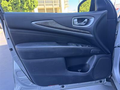 2015 INFINITI QX60   - Photo 10 - Long Beach, CA 90807