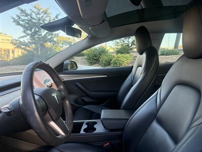 2022 Tesla Model 3 Long Range - Photo 9 - Long Beach, CA 90807