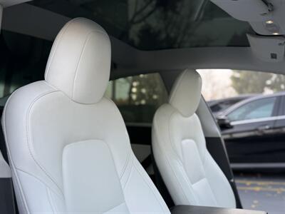 2021 Tesla Model 3 Standard Range Plus   - Photo 9 - Long Beach, CA 90807