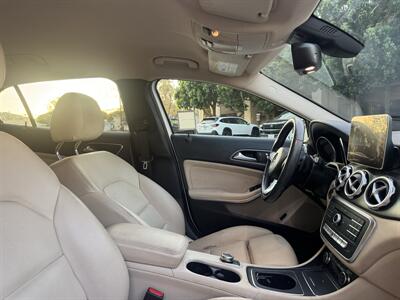 2019 Mercedes-Benz GLA GLA 250   - Photo 12 - Long Beach, CA 90807