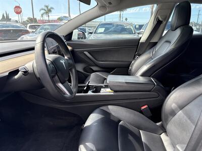 2020 Tesla Model 3 Standard Range   - Photo 9 - Inglewood, CA 90304