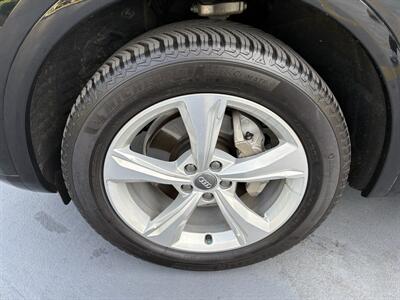 2020 Audi Q5 quattro Premium 45 TFSI   - Photo 9 - Long Beach, CA 90807