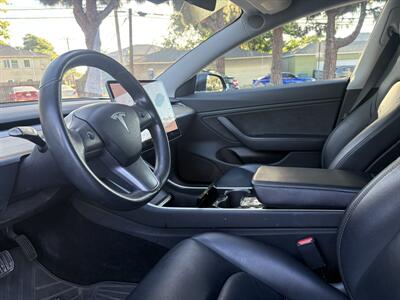 2019 Tesla Model 3 Standard Range Plus   - Photo 16 - Long Beach, CA 90807
