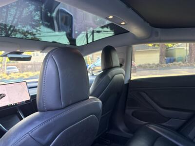 2019 Tesla Model 3 Standard Range Plus   - Photo 11 - Long Beach, CA 90807
