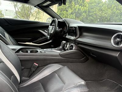 2018 Chevrolet Camaro LT - Photo 15 - Long Beach, CA 90807