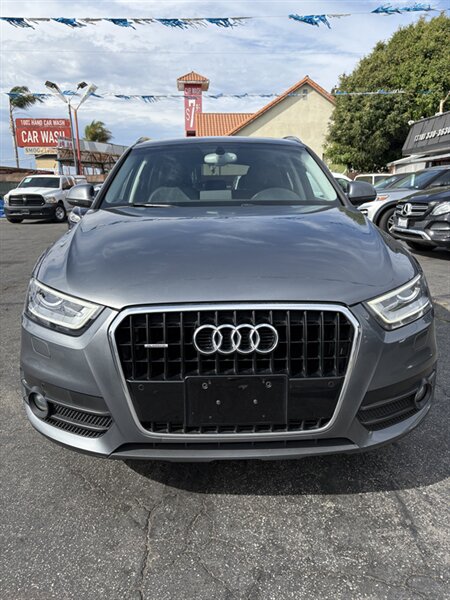 2015 Audi Q3 2.0T quattro Prestige  