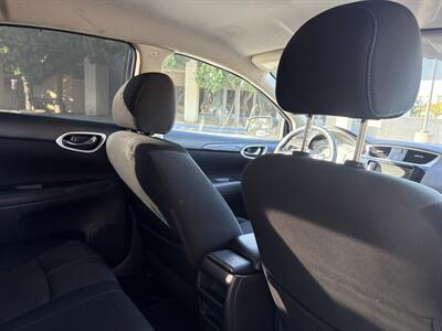2019 Nissan Sentra SR   - Photo 13 - Long Beach, CA 90807