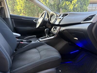 2019 Nissan Sentra SR   - Photo 15 - Long Beach, CA 90807