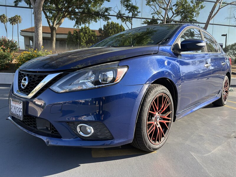 2019 Nissan Sentra SR CVT's photo