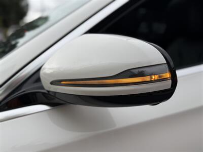 2017 Mercedes-Benz E 300   - Photo 21 - Long Beach, CA 90807