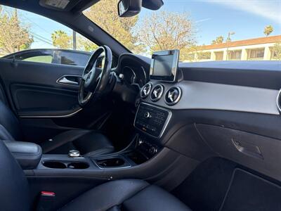 2017 Mercedes-Benz GLA GLA 250   - Photo 12 - Long Beach, CA 90807