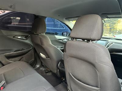 2017 Chevrolet Malibu LT   - Photo 8 - Long Beach, CA 90807