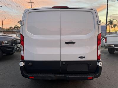 2017 Ford Transit 250 Refrigerated   - Photo 12 - Inglewood, CA 90304