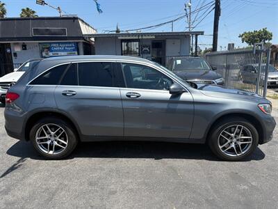 2016 Mercedes-Benz GLC GLC 300   - Photo 11 - Inglewood, CA 90304