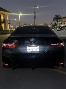 2018 Toyota Camry SE   - Photo 8 - Long Beach, CA 90807