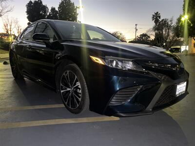 2018 Toyota Camry SE   - Photo 3 - Long Beach, CA 90807