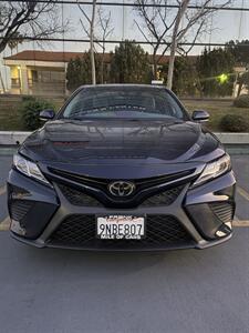 2018 Toyota Camry SE   - Photo 4 - Long Beach, CA 90807