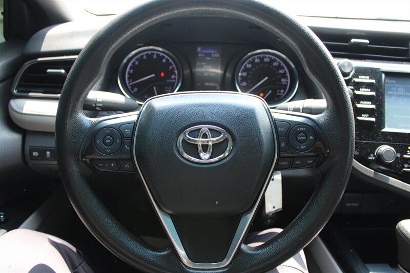 2020 Toyota Camry LE - Photo 16 - Lugoff, SC 29078