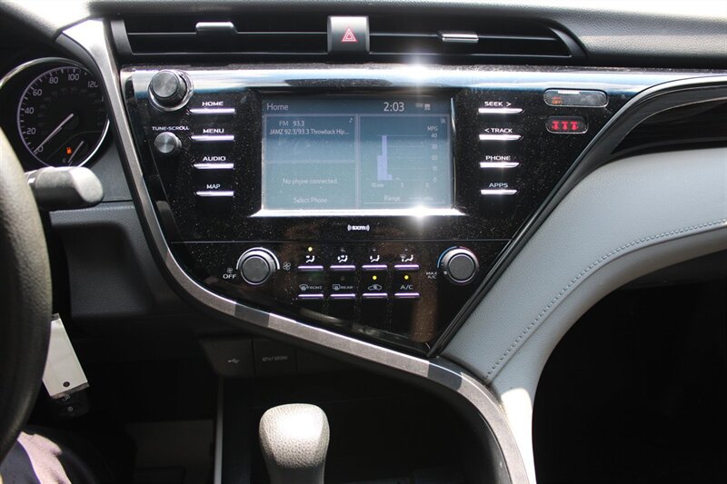 2020 Toyota Camry LE - Photo 17 - Lugoff, SC 29078