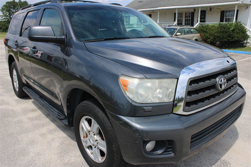 2011 Toyota Sequoia SR5 - Photo 7 - Lugoff, SC 29078