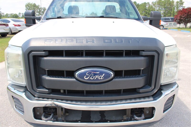 2015 Ford F-350 XL - Photo 8 - Lugoff, SC 29078