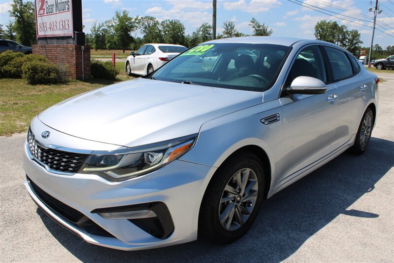 2019 Kia Optima LX AT's photo
