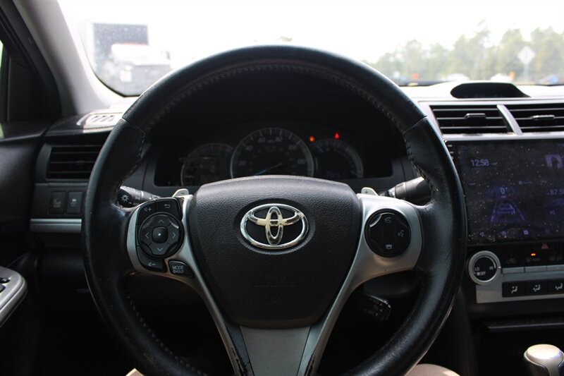 2014 Toyota Camry SE - Photo 21 - Lugoff, SC 29078