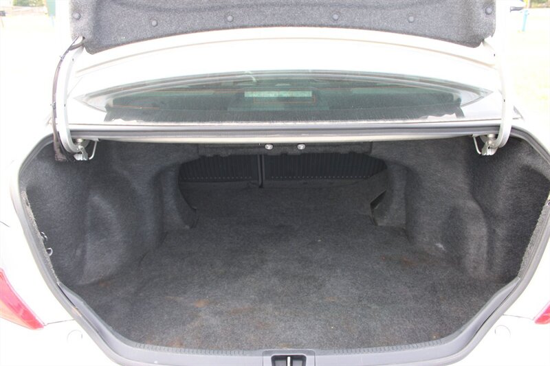 2014 Toyota Camry SE - Photo 19 - Lugoff, SC 29078