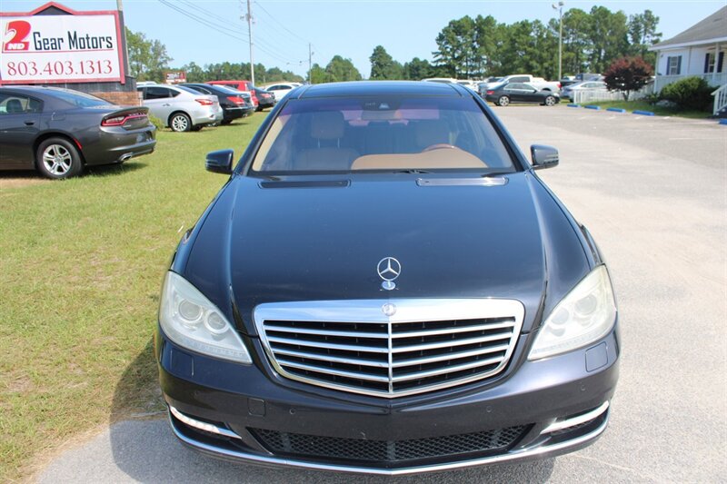 2010 Mercedes-Benz S-Class S550 photo 2