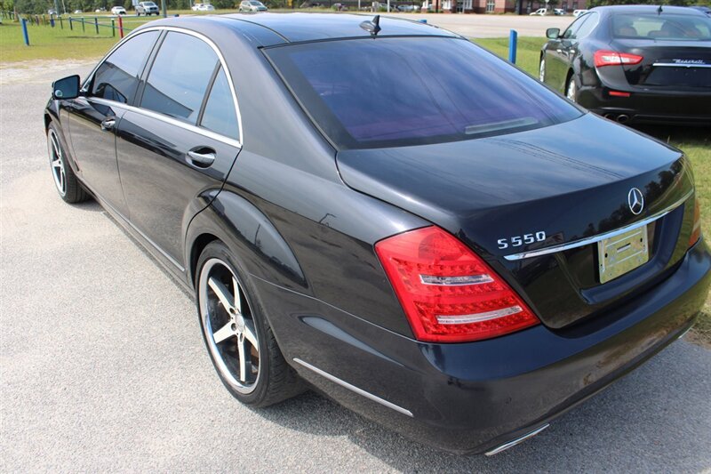 2010 Mercedes-Benz S-Class S550 photo 7